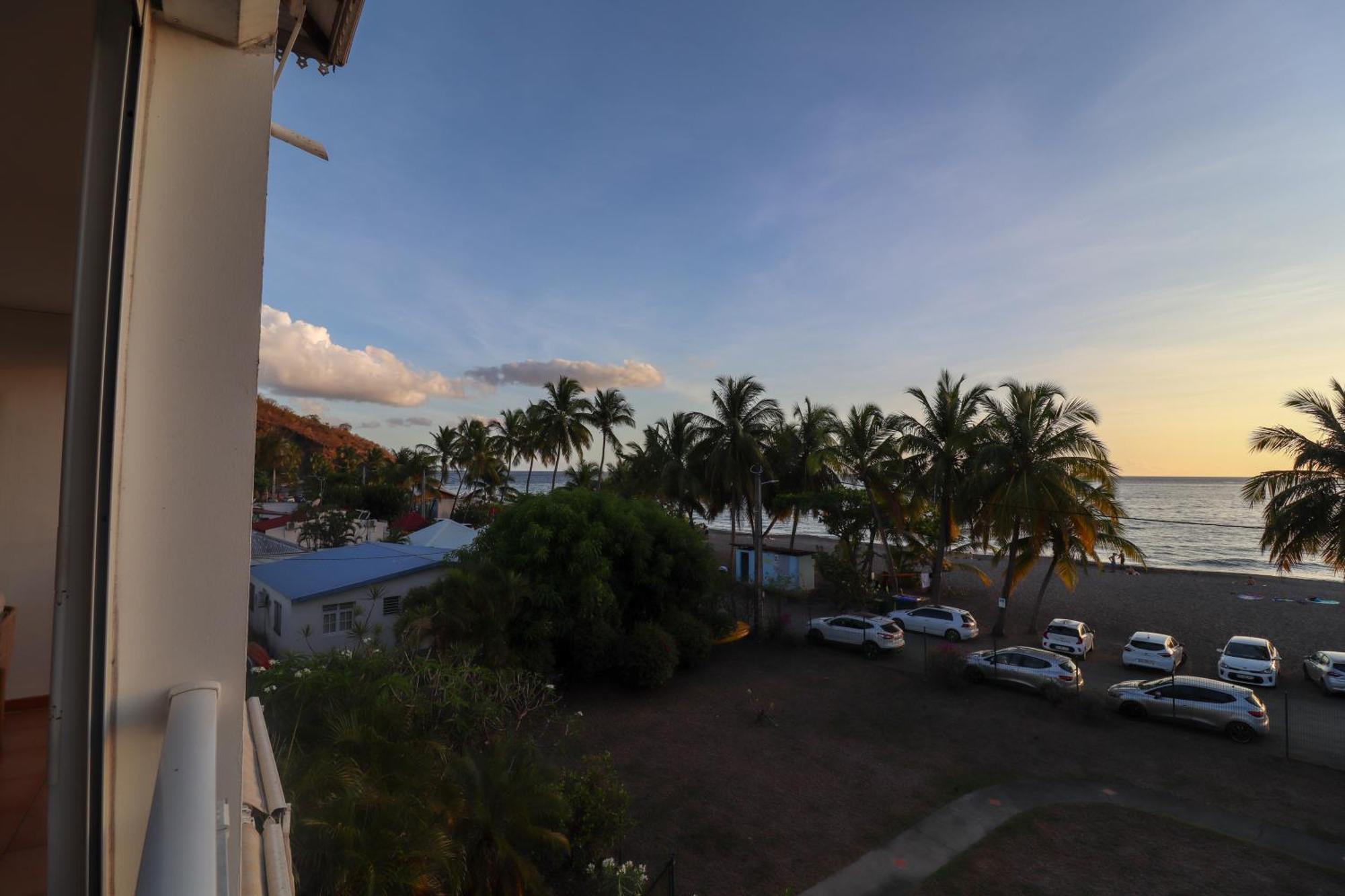 Ti Balcon - Plage A 20M Apartment Le Carbet Exterior photo